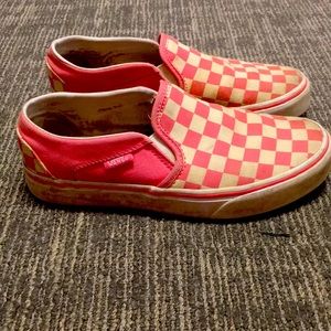 Pink checkered slip ons
